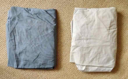 Photo of free 2 x fitted sheets 1.5 size (Comiston EH10) #2