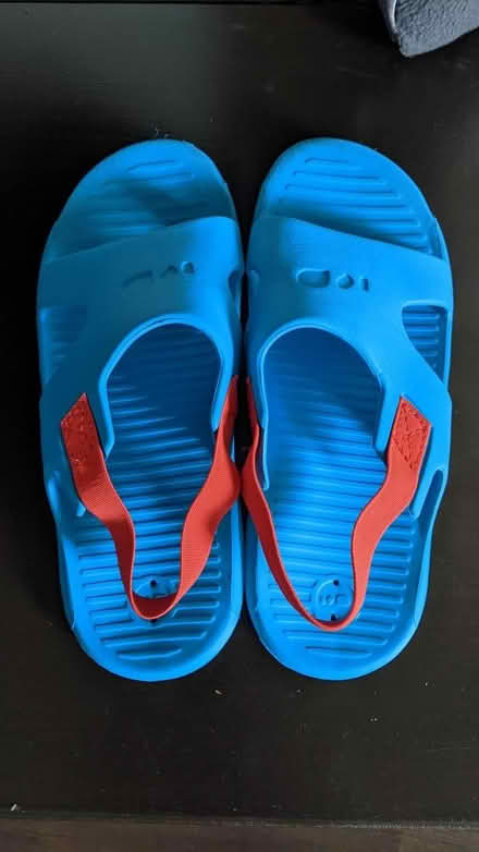 Photo of free Decathlon kids poolside sandles, size 1-1.5UK/33-34euro (Grange Farm MK8) #1