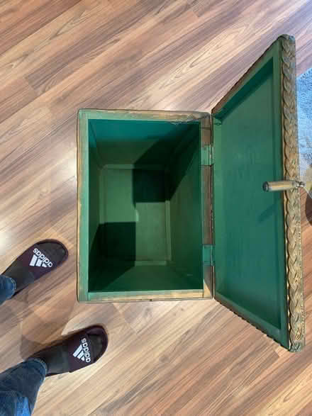 Photo of free Gold/brown hamper (Walthamstow E17) #3