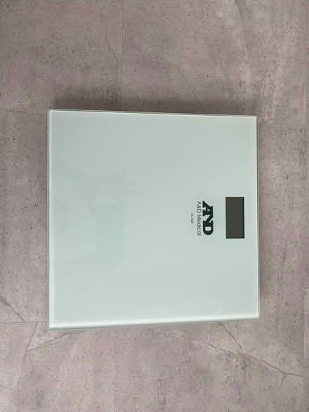 Photo of free Bathroom scale (SE6) #2