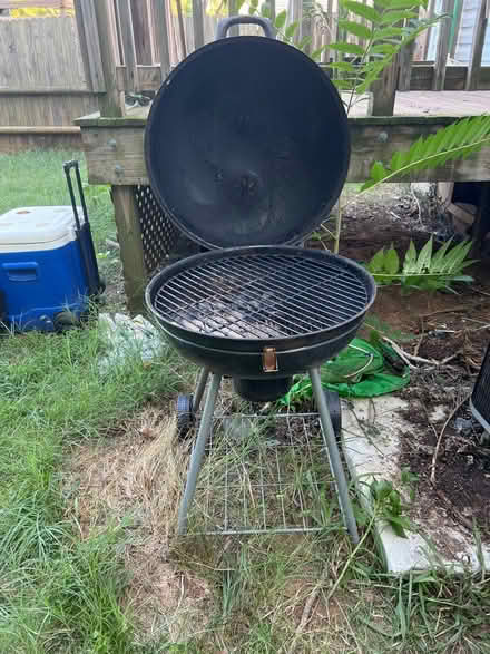 Photo of free Charcoal grill (Shannon Airport/Sylvania Hts) #1