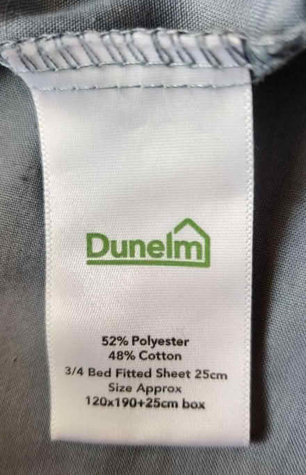 Photo of free 2 x fitted sheets 1.5 size (Comiston EH10) #1