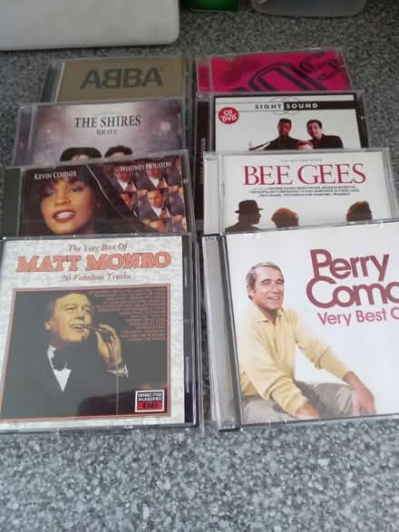 Photo of free 8 cds (Bedford MK40) #1