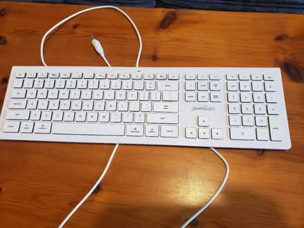 Photo of free USB Keyboard for Mac (Lewisham SE13) #1