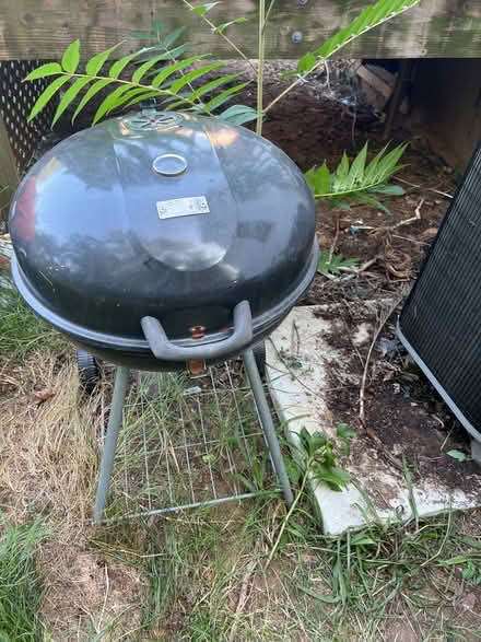 Photo of free Charcoal grill (Shannon Airport/Sylvania Hts) #2