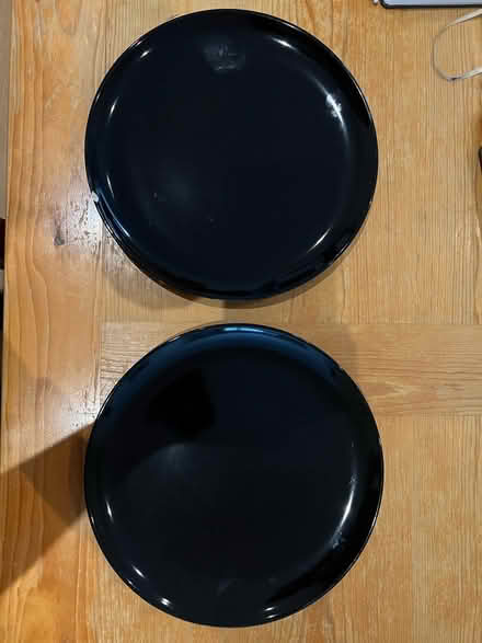 Photo of free Two ikea dinner plates (Hounslow TW3) #1