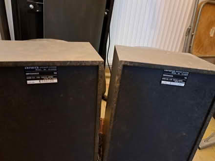 Photo of free Pair of Aiwa Stereo Speakers (E4) #3