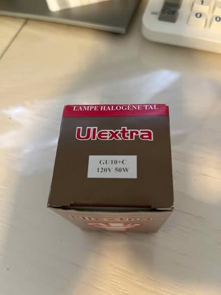 Photo of free Halogen lightbulbs (Tarrytown) #1