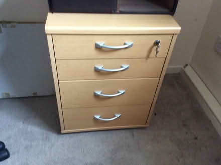 Photo of free Very good cabinet (Biggleswade) #2