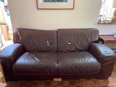 Photo of free Leather Sofa (Uckfield, Ringles Cross TN22) #1