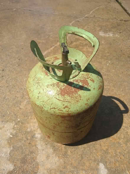 Photo of free Air tank (Morris Park) #1