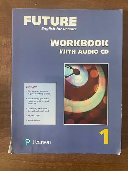 Photo of free ESL learning books (Chicopee MA) #4