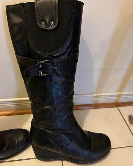 Photo of free Women’s black boots size 11 Medium (Morningside and Milner.) #3