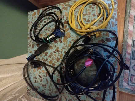 Photo of free Cables (HDMI etc) (Dennistoun G31) #1