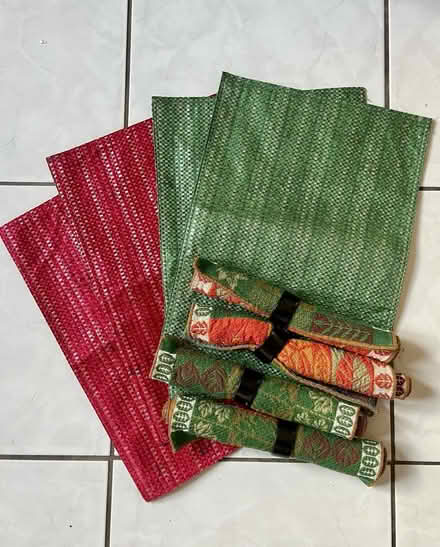 Photo of free Table Mats - seasonal (South Arlington) #1