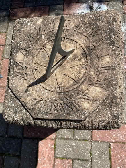 Photo of free Sun dial (Breaston Derby) #2