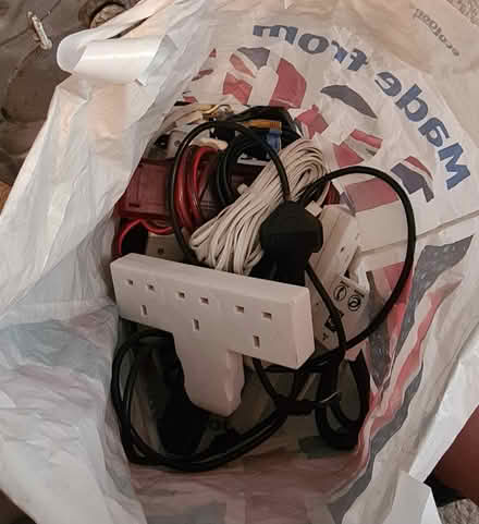 Photo of free Selection of Cables etc (Kegworth DE74) #1