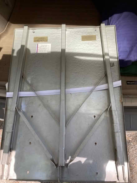 Photo of free Presentation easel & chart pad (Brunswick/Glenwood Basin) #1