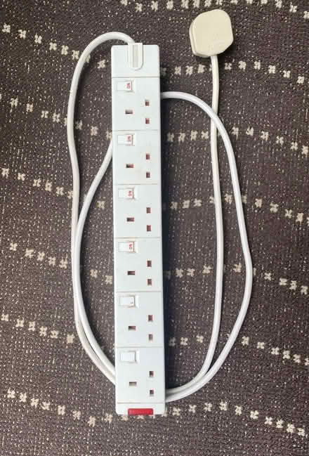 Photo of free Six socket extension lead (Enfield Ridgeway EN2) #1