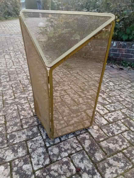 Photo of free fireguard (Friston BN20) #1