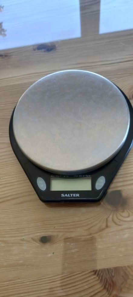 Photo of free Electric Scales (CT2) #1