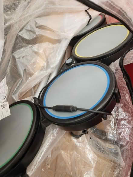 Photo of free XBox 360 Drum kit and Guitar (CR0) #2