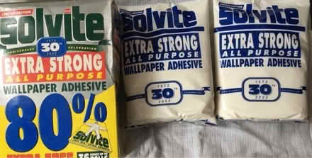 Photo of free Wallpaper adhesive (Earley RG6) #1