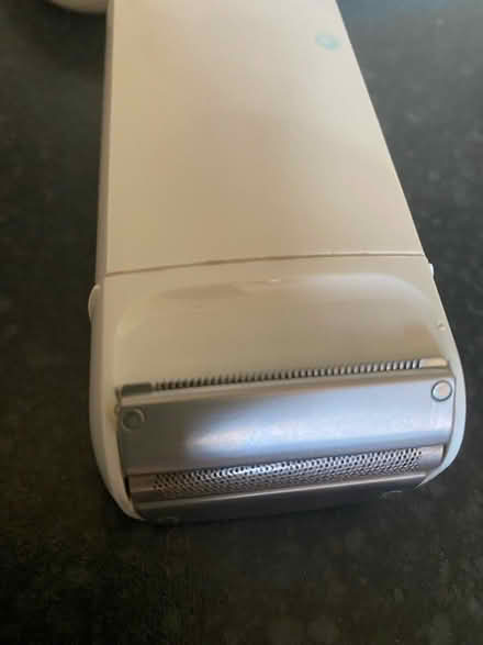 Photo of free Braun Women’s Shaver (Enfield Ridgeway EN2) #2