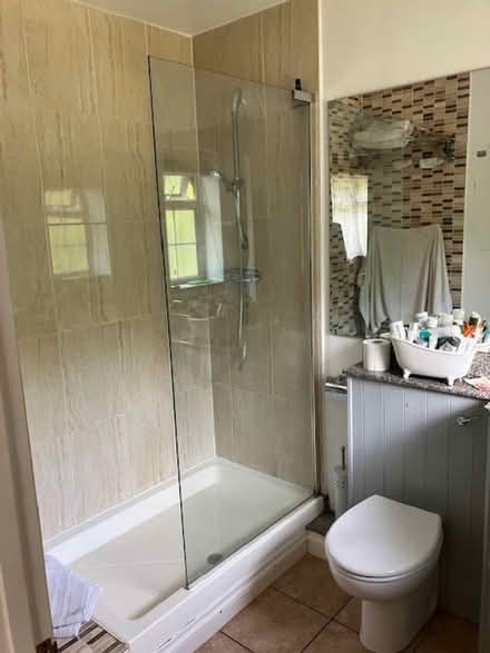 Photo of free shower tray (Beaconsfield HP9) #1