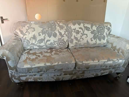 Photo of free 3,2 sofa (S9) #1
