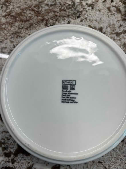 Photo of free Cheese casserole with lid (Southwest Oakville) #3