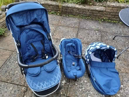 Photo of free baby travel system (Chiseldon SN4) #2