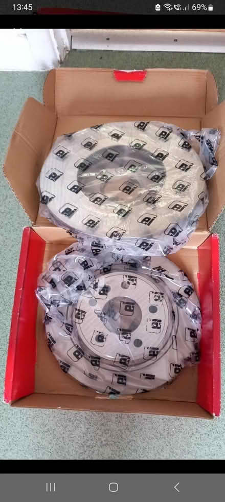 Photo of free Brake discs (rear) (Faringdon SN7) #2