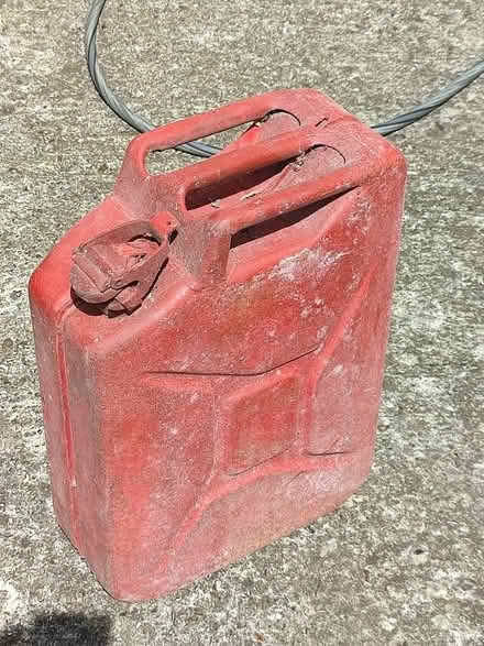 Photo of free 1963 WD 5 Gallon Jerry Can (Hayling Island PO11) #1