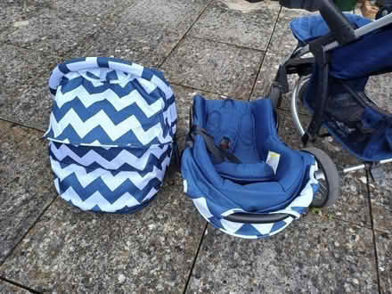 Photo of free baby travel system (Chiseldon SN4) #4