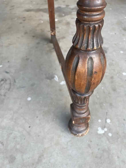 Photo of free Antique chair - needs repair (Westside near Unser/Dellyne) #3