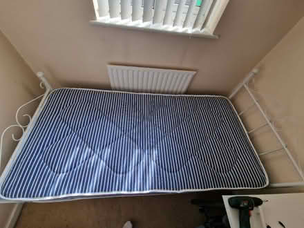 Photo of free Single mattress only (Chertsey KT16) #3