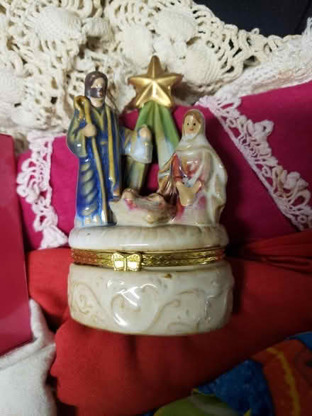 Photo of free Nativity small box (San Leandro) #1