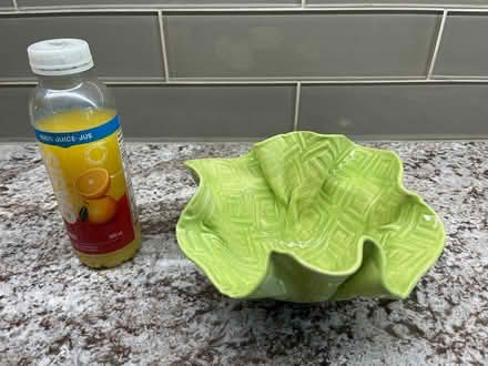 Photo of free Green small bowl (Southwest Oakville) #1