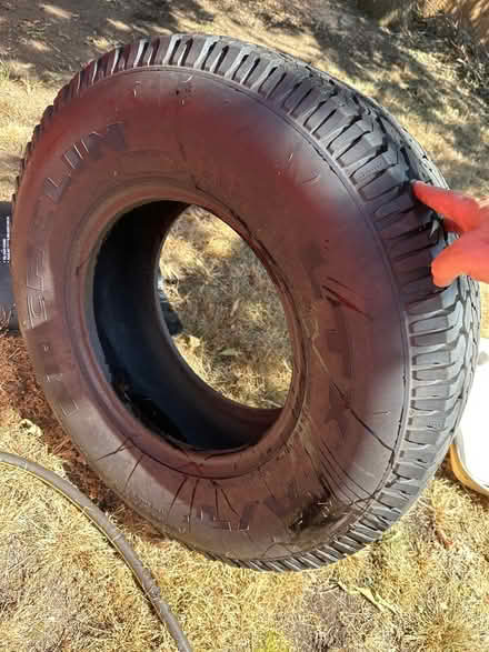 Photo of free Michelin truck rite LT 265/75 R16 (Lents) #3