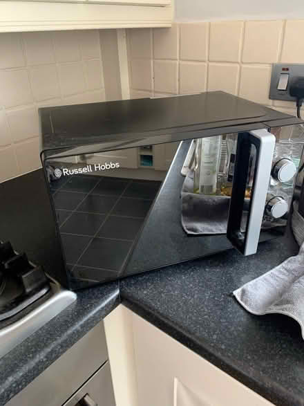 Photo of free Microwave (Sandhurst, Berkshire) #1