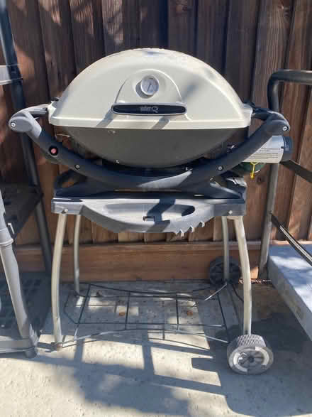 Photo of free Weber propane bbq (South livermore near 84) #1