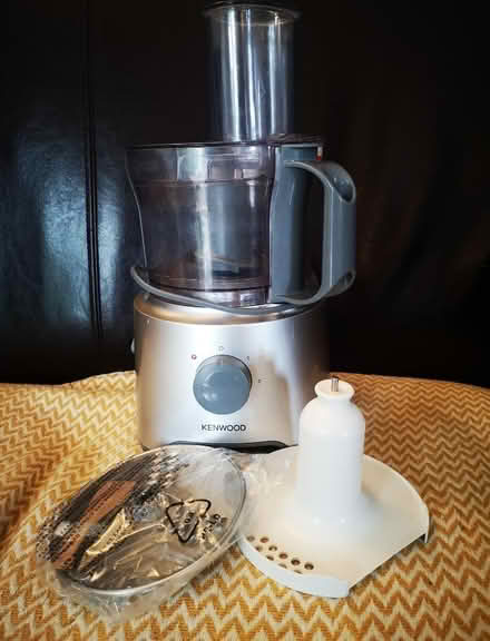 Photo of free Kenwood food processor (BT8) #2