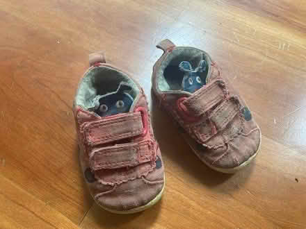 Photo of free Size 2 shoes toddler (Burnage M19) #2