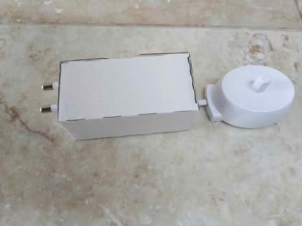 Photo of free Oral B toothbrush charger (New Malden KT3) #1