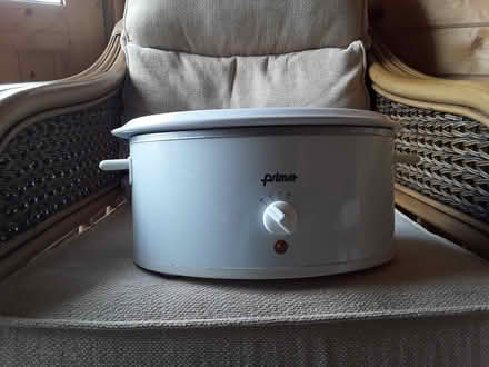 Photo of free Paints, slow cooker & dog cool mat (Bontnewydd) #2