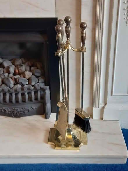 Photo of free brass fire irons set (Moortown LS17) #2