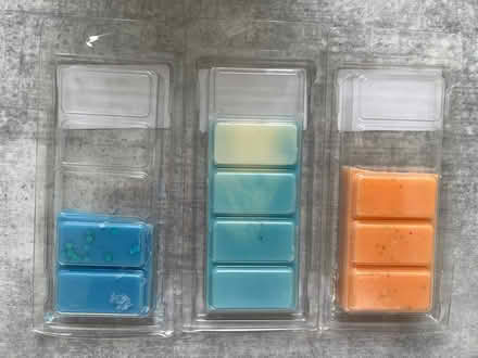 Photo of free Scented wax melts and burner (Attenborough NG9) #2