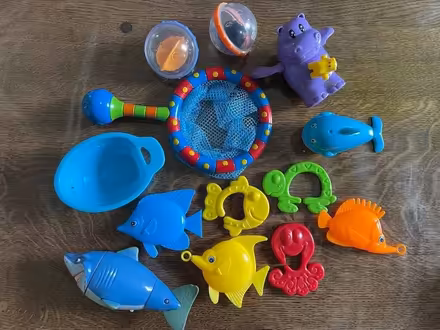 Photo of free Plastic bath toys (Starbeck HG2) #1