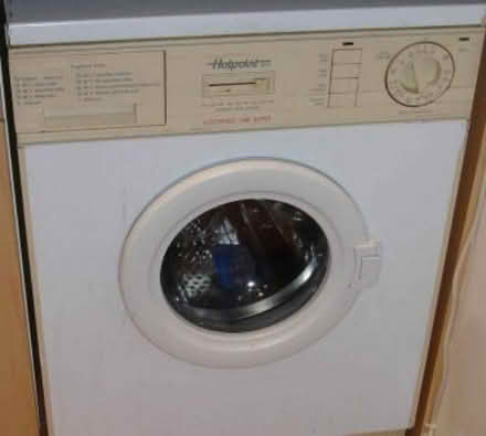 Photo of free Old Hotpoint Washing machine - for repair (Chorlton-cum-Hardy M21) #1